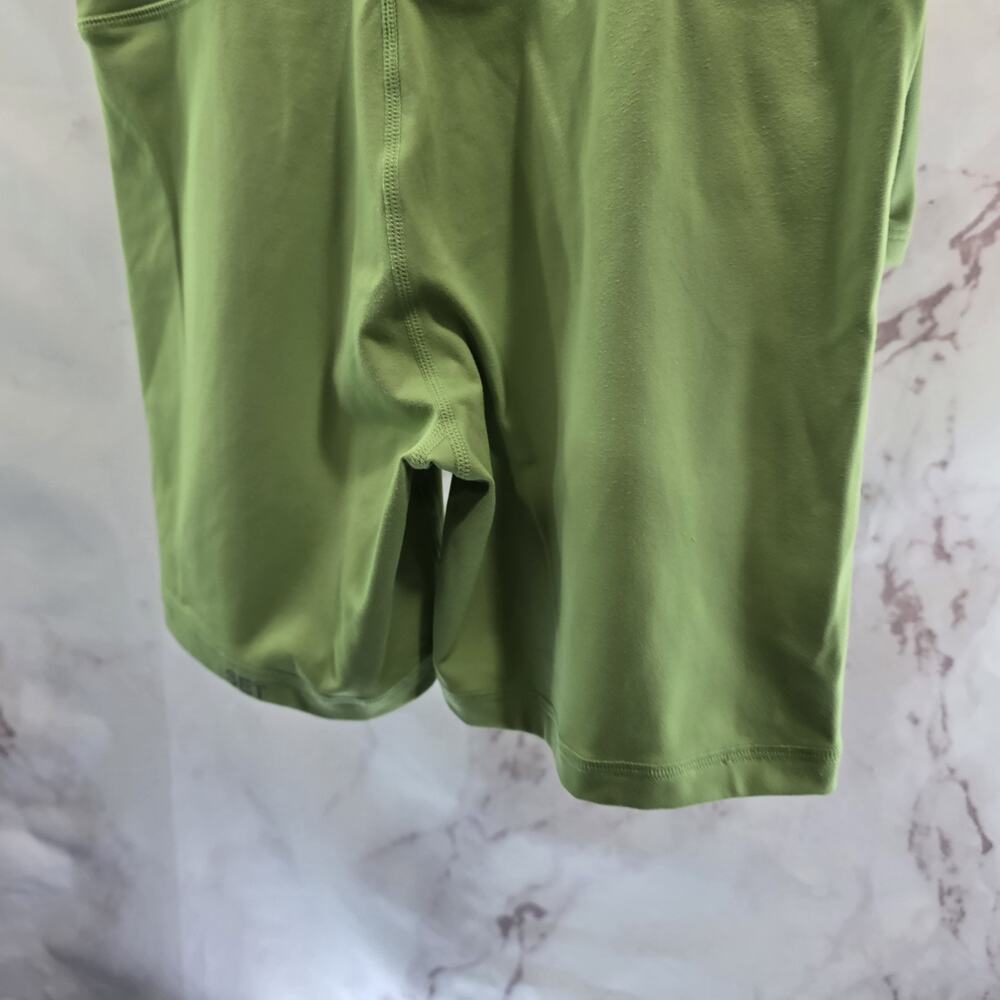 Set Active Bra Shorts Womens Medium Green Bike High Rise Active Matching Set - Picture 8 of 9
